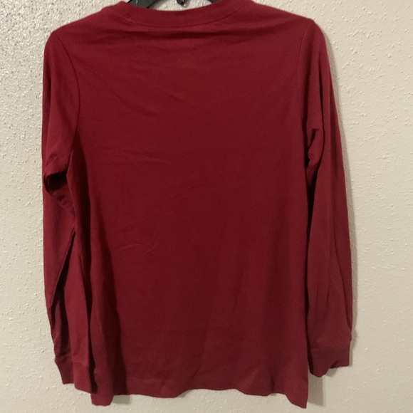 Nike Big Kids Sportswear Printed Long-Sleeve T-Shirt Sizes M and XL - Picture 2 of 5